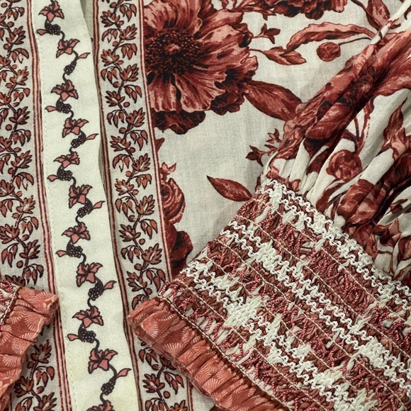 Alice + Olivia Triffie Drama Sleeve Blouse, Red/Rose Floral, Button Down, XS - Picture 15 of 16